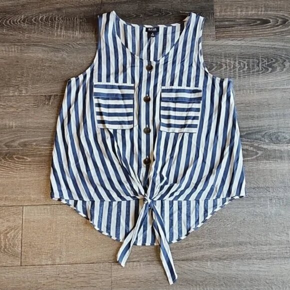 🍁 A.n.a striped, tie front Tank 🍁 - Picture 1 of 4